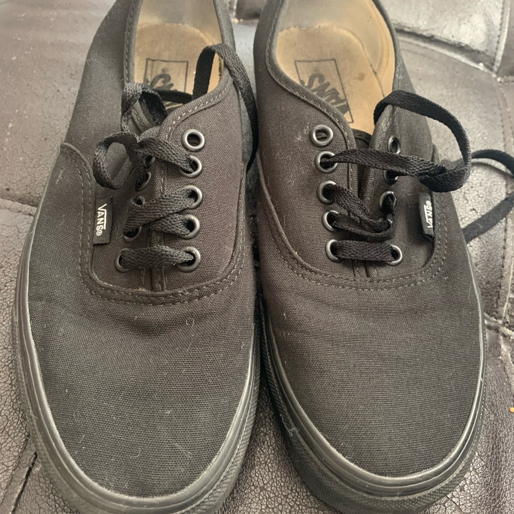 Black vans